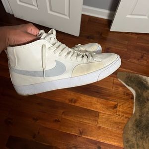 Nike SB Blazer Mid